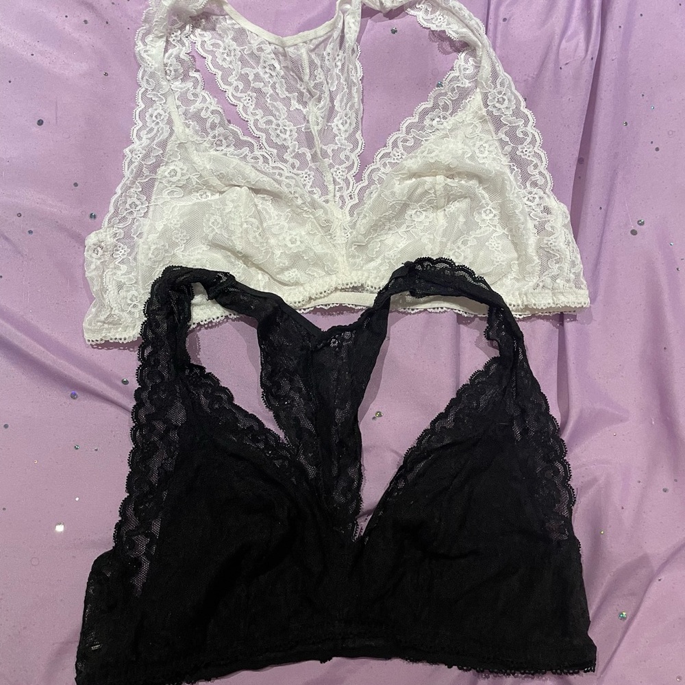 SET OF TWO VICTORIA’S SECRET LACE RACERBACK BRALETTES BLACK AND WHITE SIZE XL